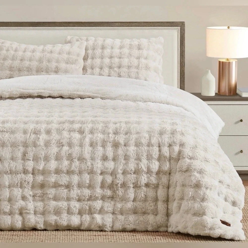 FRYE KING Luxury Bubble Faux Fur Comforter 3 Piece Set, Cream - Reversible